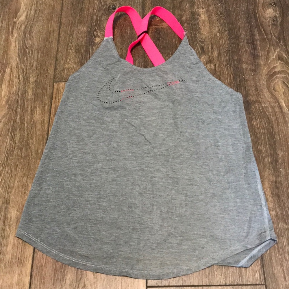 Nike workout top